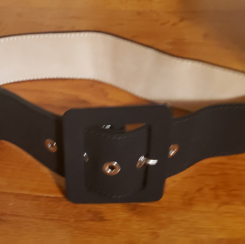 Belt - Picture 2 of 2